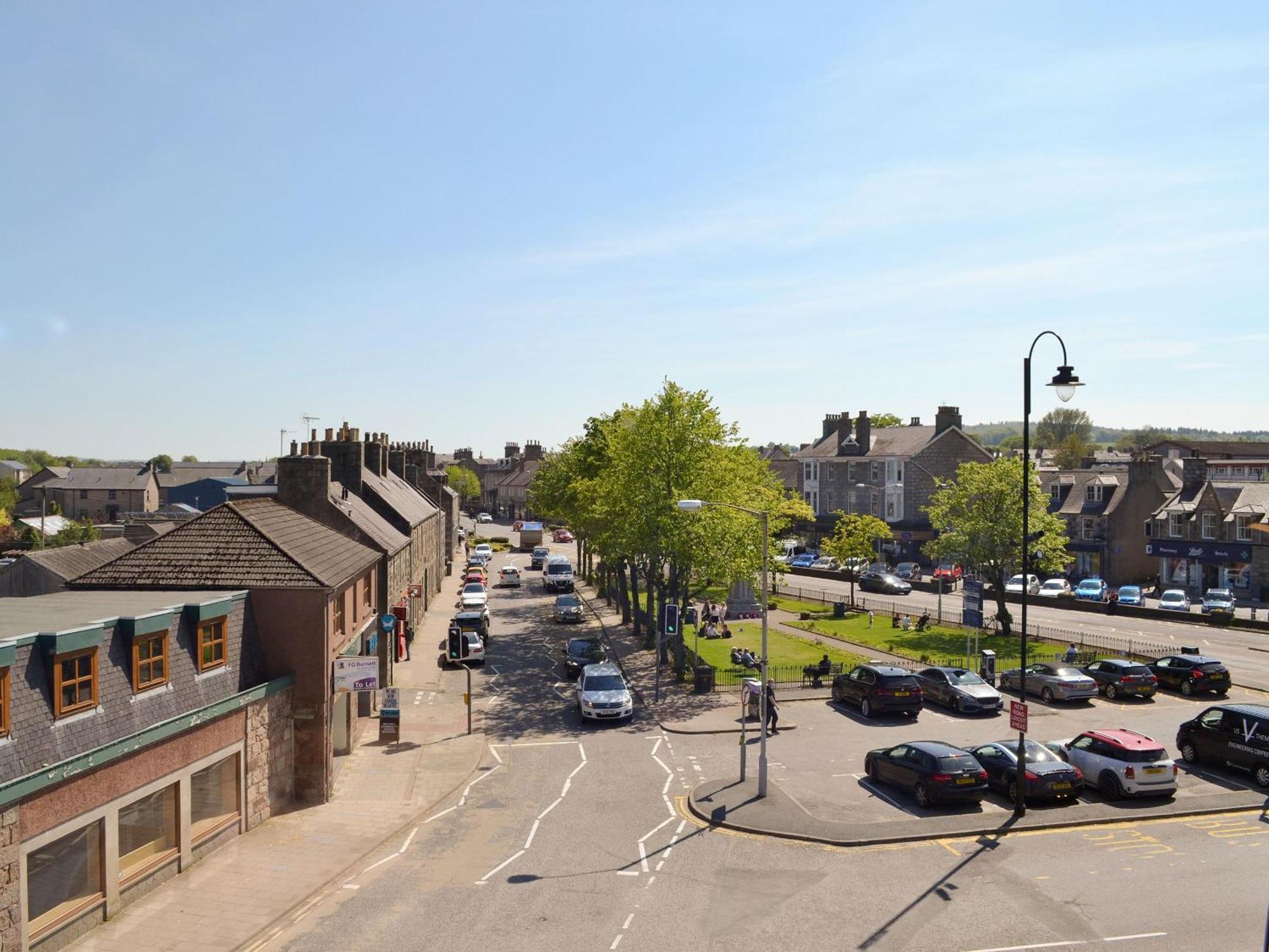 Inver House Apartment Inverurie Esterno foto